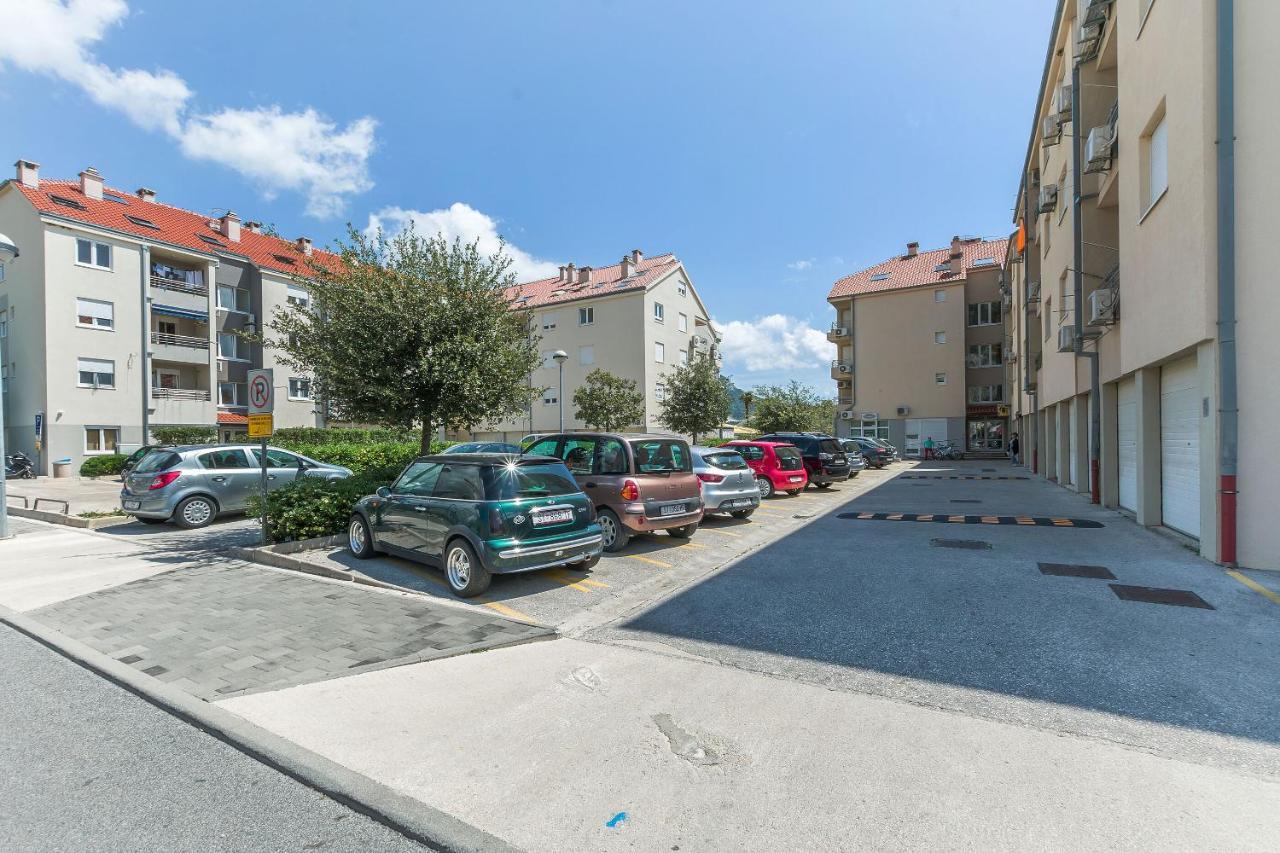 Apartments Cetina オミシュ エクステリア 写真
